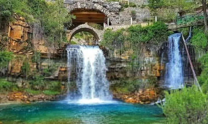 Lebanon Waterfalls Tour