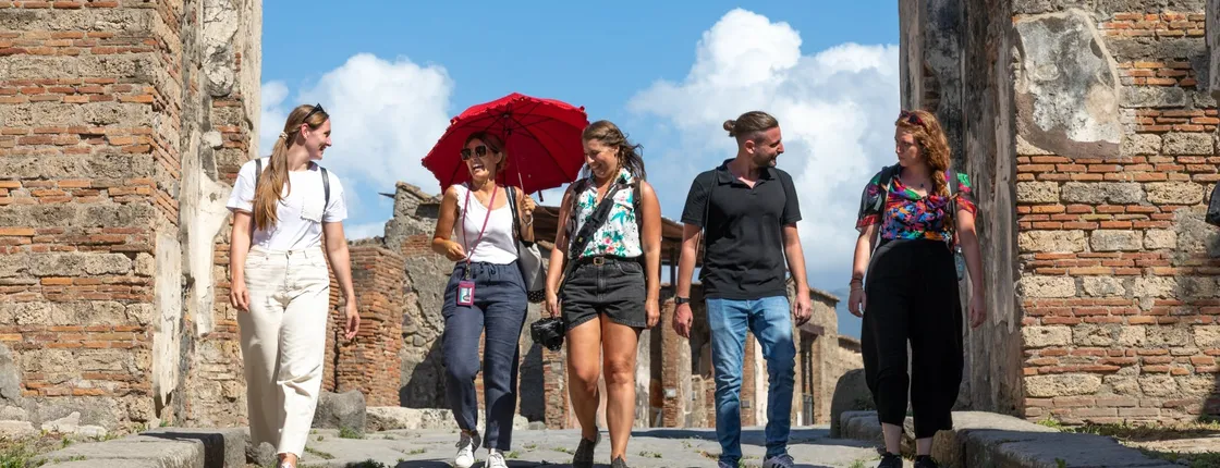 Ruins of Pompeii small group tour with a local guide