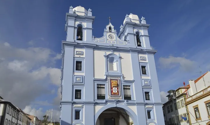 From Angra: Landmarks Guided Walking Tour (Shared Tour)