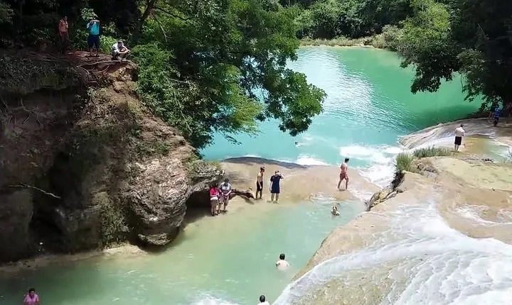 From Palenque to Roberto Barrios Waterfall