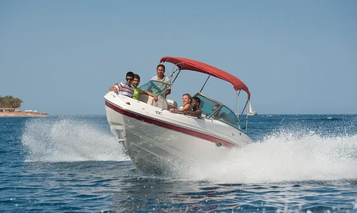 Private Speedboat to Hula Hula Island & Snorkelling - Hurghada