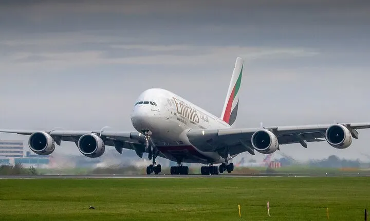 JFK/LGA/EWR to Manhattan Private Transfer - Up to 14 Pax