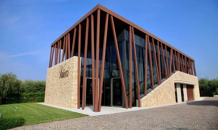 Wine tasting in Bardolino