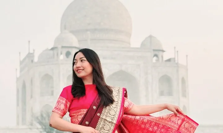 Private Agra Tour: Taj Mahal, Baby Taj & Lunch from Delhi by Car
