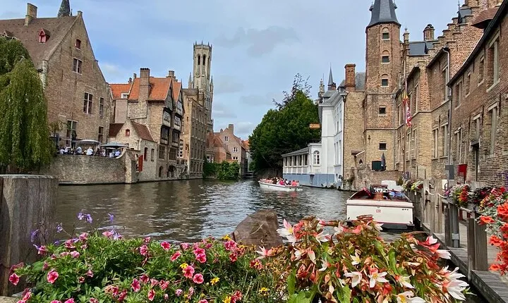3-day Private Netherlands Belgium Express Trip Minivan from Paris