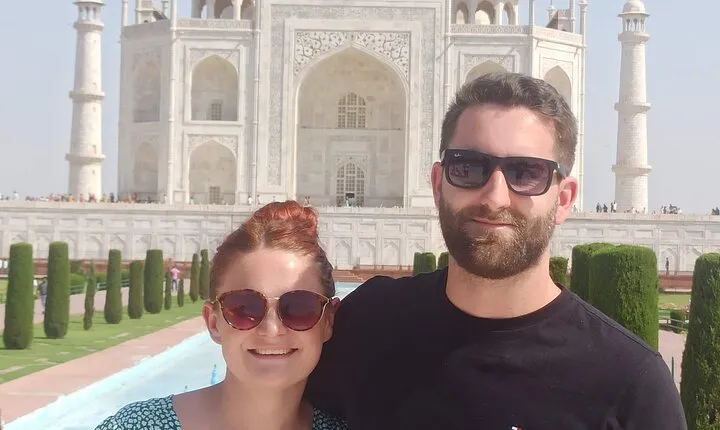 Half Day Taj Mahal and Agra Fort Tour