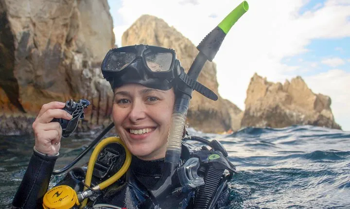 Espíritu Santo Island: snorkel SEA LIONS and Balandra Small Group