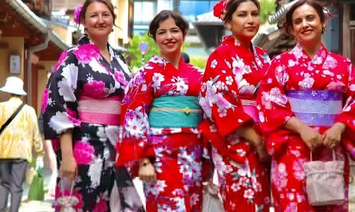 Kyoto Kimono Rental mimosa Kodaiji Ladies Plan with Hair Set