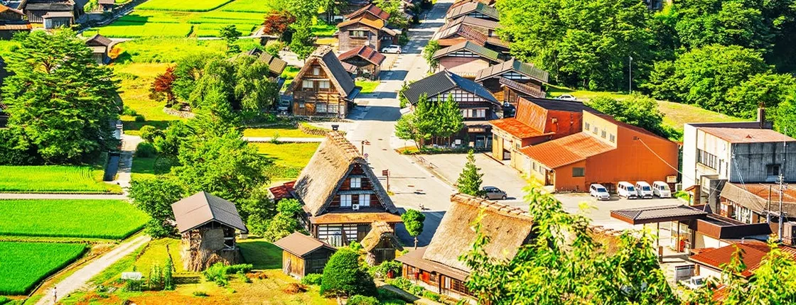 1-day trip to Shirakawa-go and Takayama from Nagoya