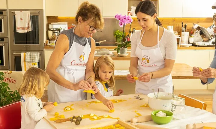 Cesarine: Cooking Class with tasting at Local's Home in Florence
