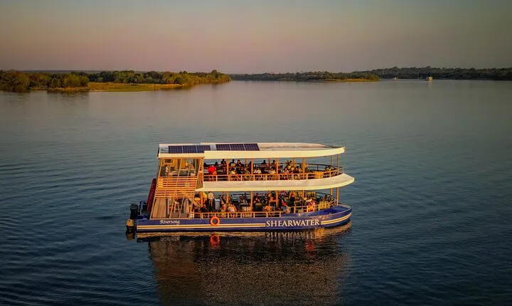 Guided Early Morning Sunrise Luxury Zambezi Cruise