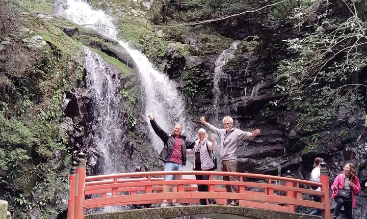 Mt. Inunaki Trekking and Goma Prayer Experience in Osaka