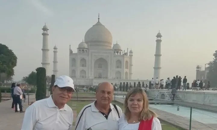 Private Taj Mahal & Agra Fort Tour, Dine with a View