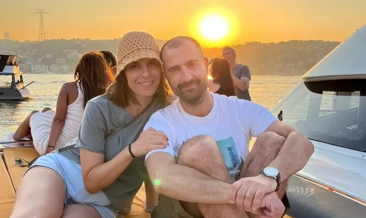 Istanbul Sunset Cruise on Luxury Yacht - Guided Group Cruise