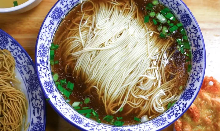 Suzhou Alleyway Walking Food Tour
