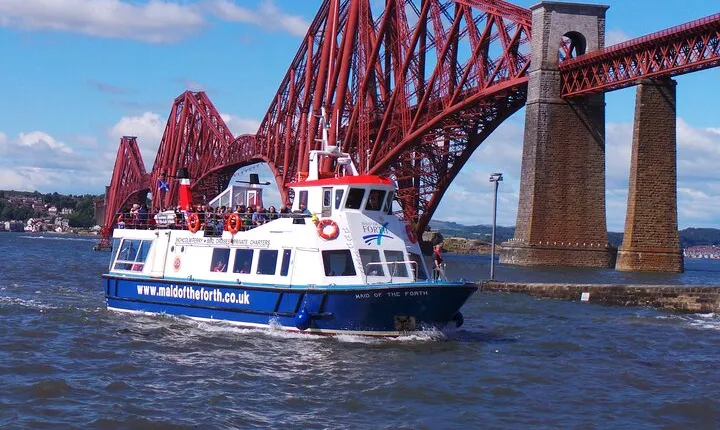 1.5 hour Firth of Forth Sightseeing cruise
