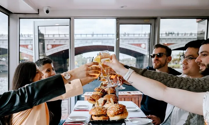 Bottomless Brunch Afloat in Melbourne