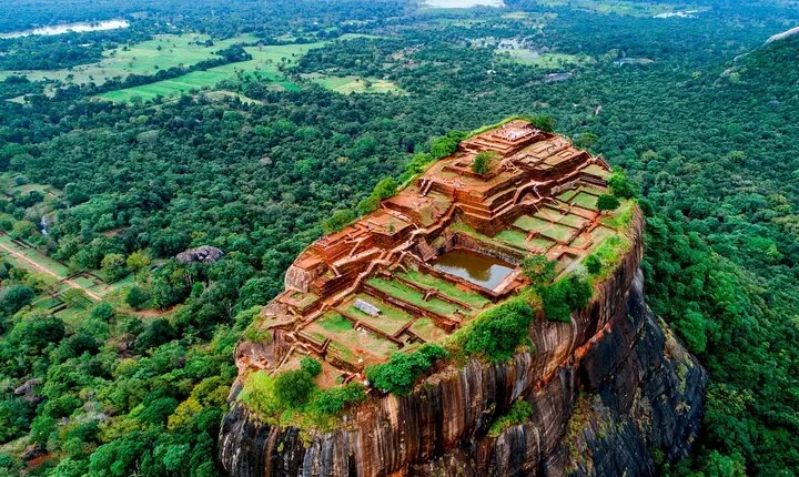 Top 10 Day Tour from Colombo to Sigiriya By Car
