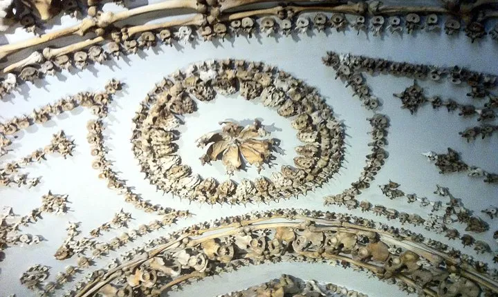 Rome for Kids: Private Underground Adventure Tour