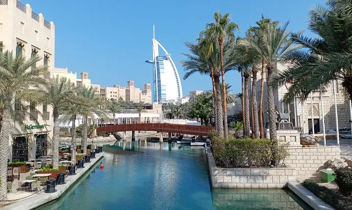 Private Guided Tour in English or Spanish in Dubai