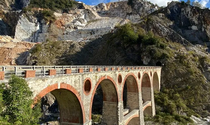 Explore the Wonders of Carrara and Tuscan Coast from Lucca