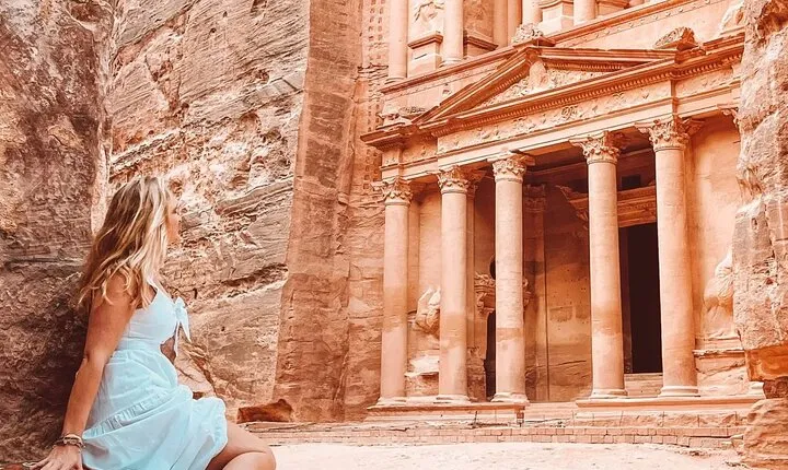 Full-Day Tour of Petra Temple and Jordan from Sharm El Sheikh