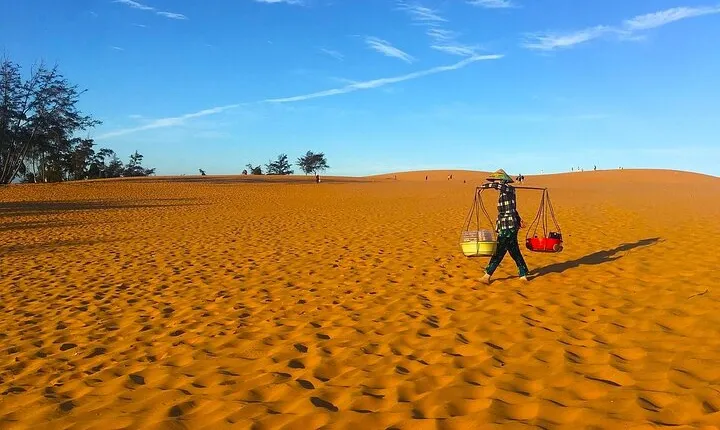 Unrivaled Sunset Views at Mui Ne Sand Dunes: A Must-See Moment