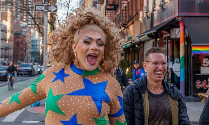 Best of NYC Drag - Drag Bar Crawl with Drink