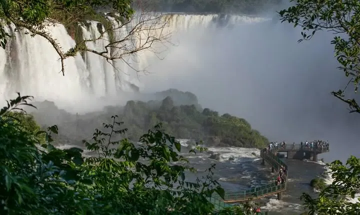 4 Days and 3 Nights 4 Stars Hotel Iguassu Falls - Private Tours