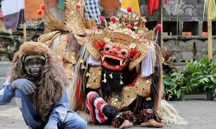 Bali 4 Days Guided Tour with Accommodation