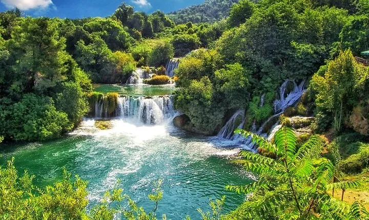 Split: Krka Waterfalls Morning/Afternoon with Boat Cruse, Olive Oil & Wine Taste