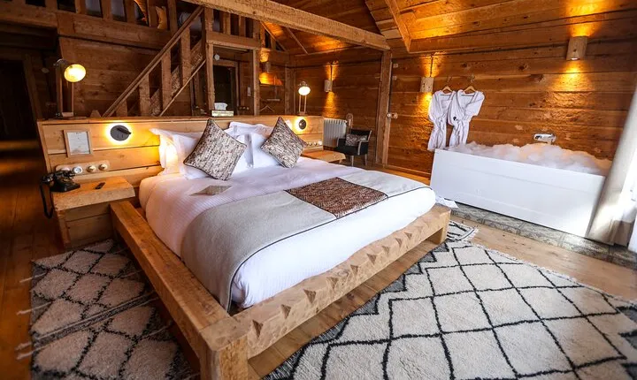 2 Days and 1 Night Luxury Atlas Tour in Fez 