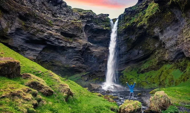 Private Full Day Chasing Waterfalls and Sky Lagoon