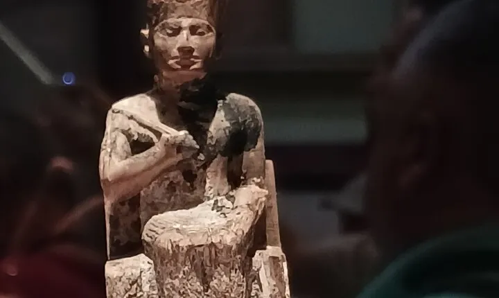 Private Pyramids Tour Giza Plateau ,Sphinx, Saqqara, and Dahshur