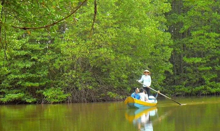 Monkey Island-Crocodile Farm - Can Gio Mangrove Forest 1 day tour