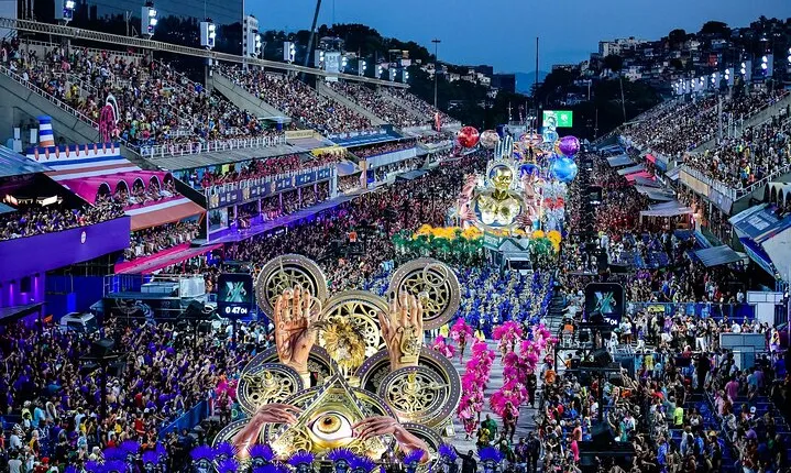 Rio Carnival Tickets Hotel Transfers & Tour of Christ & Sugarloaf