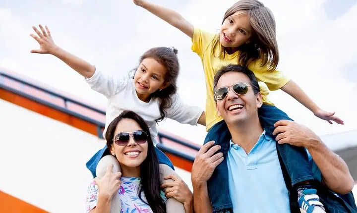 Glasgow Family Delight a Fun-filled Discovery Walking Tour