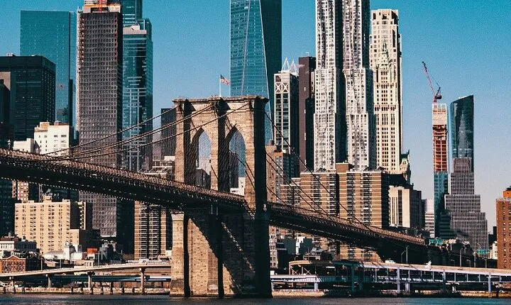 Brooklyn Bridge & DUMBO: Private New York Half-Day Walking Tour