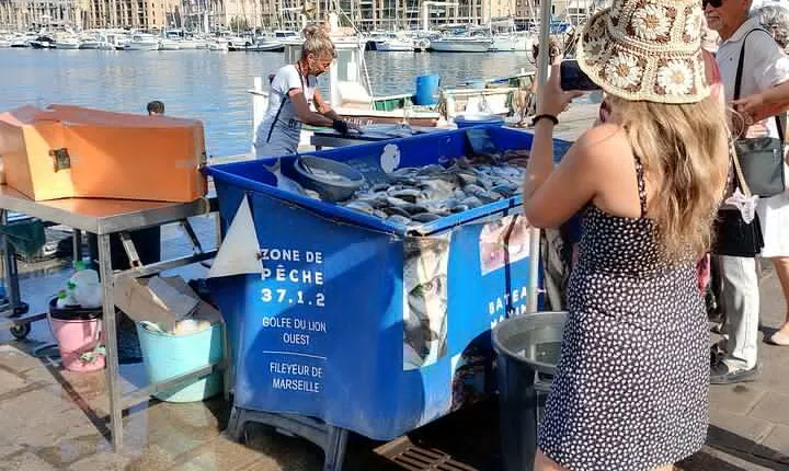 Walking Tour in Marseille with Local Experiences
