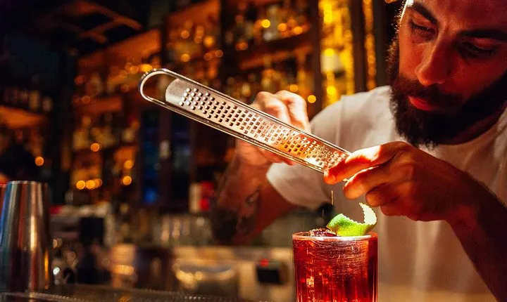 Drinks & Bites in Athens Private Tour