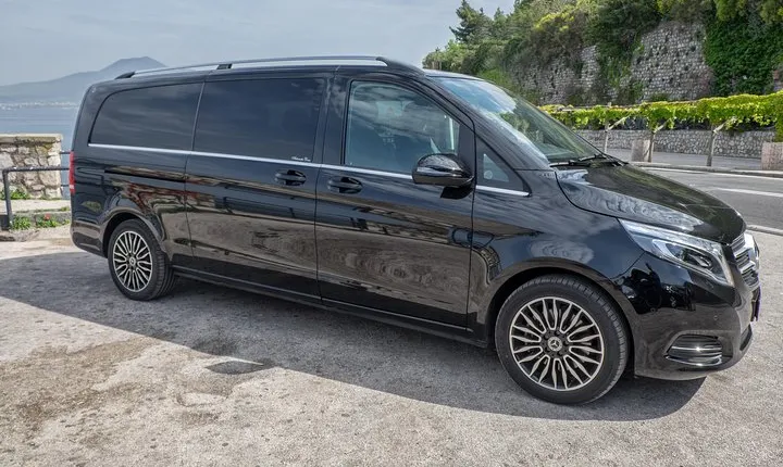 Private transfer from Florence to the Amalfi Coast or vice versa