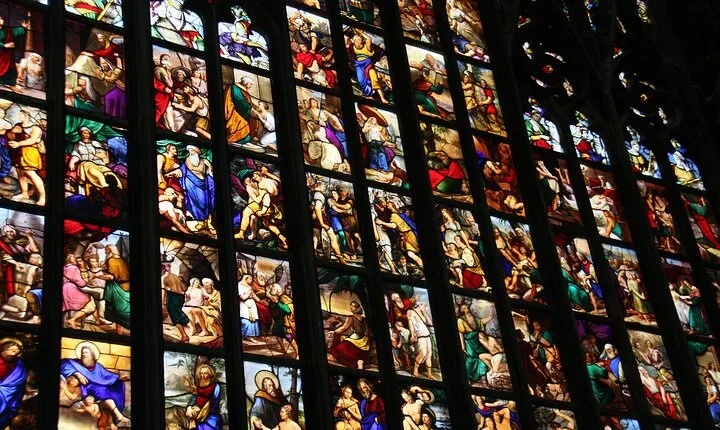 Milan Myths and Legends Tour Witches Ghosts and Dark Tales