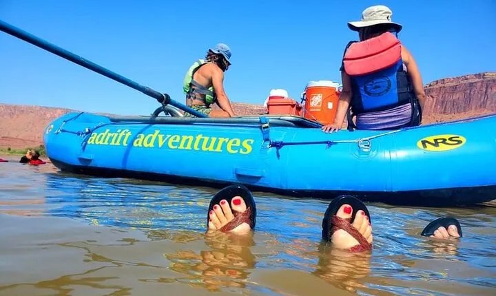 Colorado River Rafting: Half-Day Morning at Fisher Towers