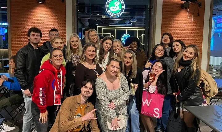 Milan Pub Crawl Party with Free Shots and Drink Deals by Riviera