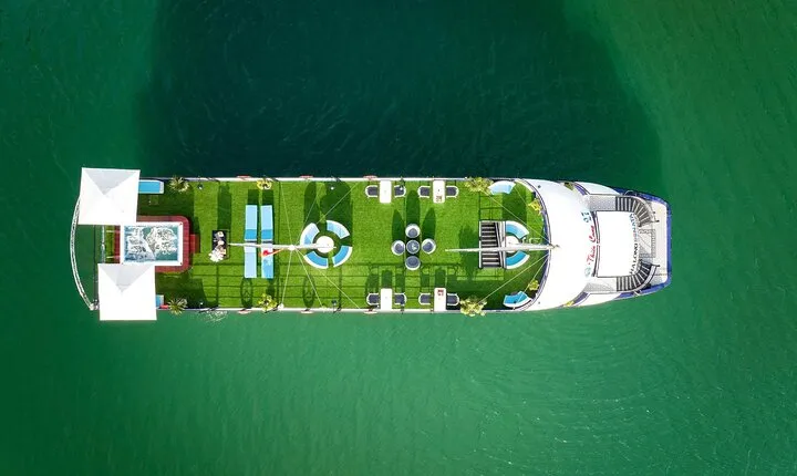 Halong Bay Day Trip Luxury Cruise With Jacuzzi and Buffet Lunch