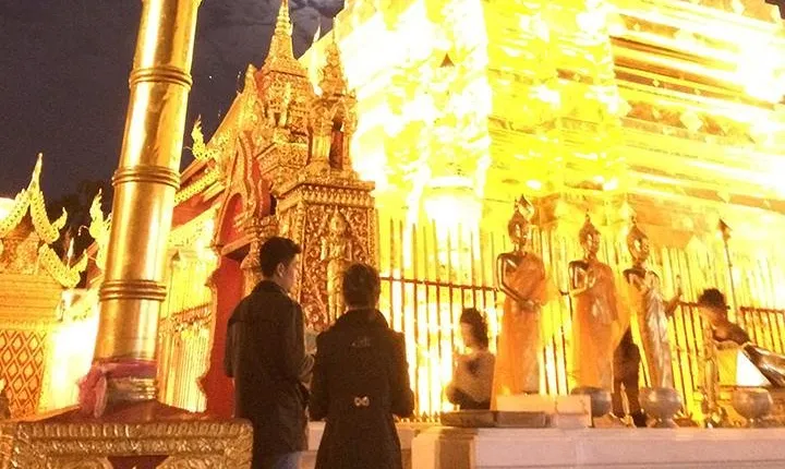 Chiang Mai : Hill Tribe Ways & Evening Chanting at Doi Suthep Temple Small Group