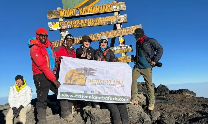 6 days climbing Mountain Kilimanjaro Machame Route