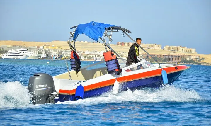 Semi PRIVATE Speedboat Swim With Dolphins Sea Trip - Hurghada