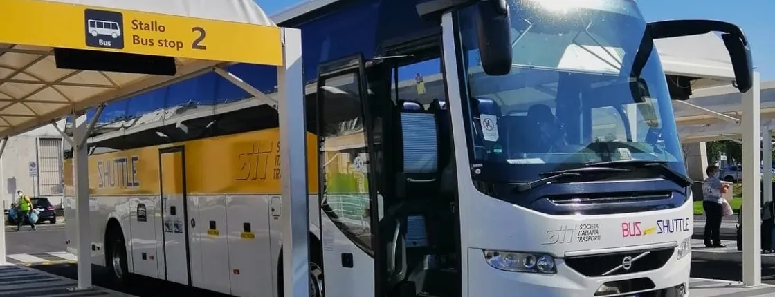 Transfer between Rome city center and Ciampino airport