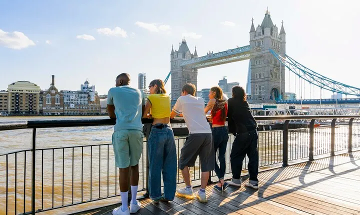 Family-Friendly Royal London: Private Full-Day Highlights Tour